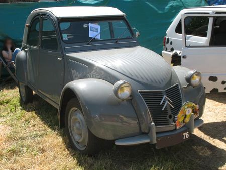 Citroën2CVAZLav1