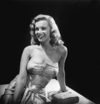 ph_eyerman_MarilynMonroe_LoveHappy_JREyerman_1949_03