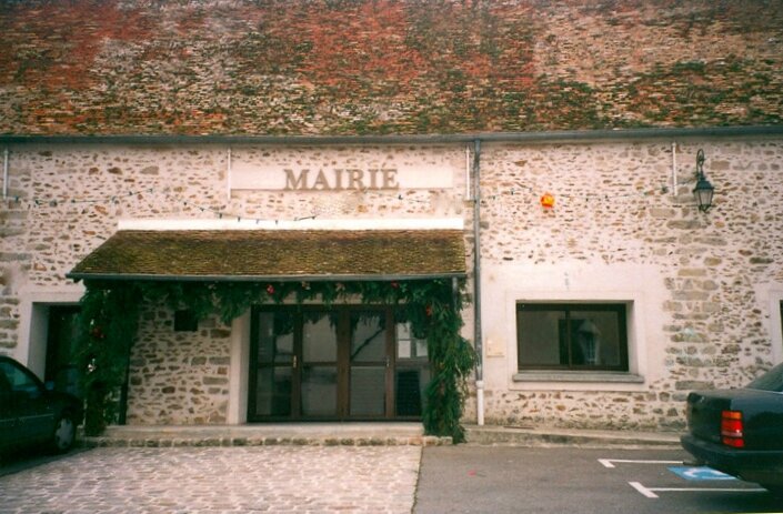 mairie-Bombon