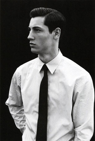 Matthew_Brookes_for_GQ_Style_Italy_MaleModelSceneNet_02a