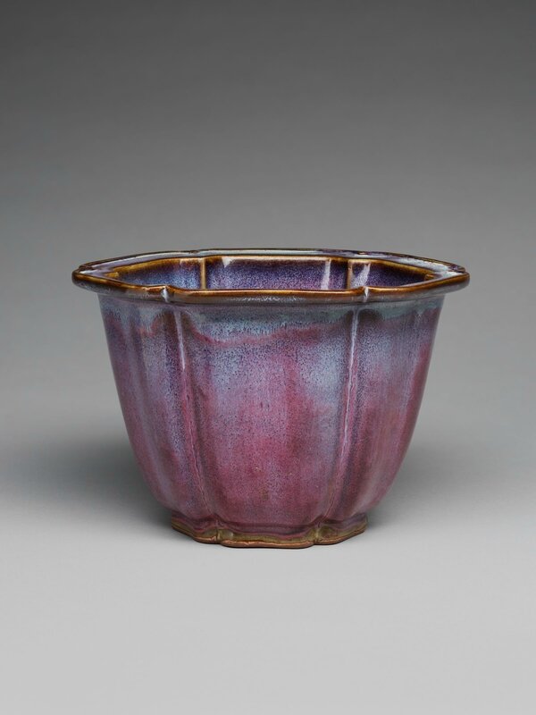 Lobed Flowerpot with Foliate Rim, Ming dynasty, 1368-1644, probably 15th century, 1942