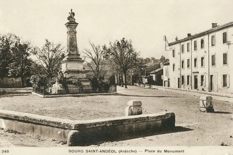 Bourg-Saint-Andéol (1)