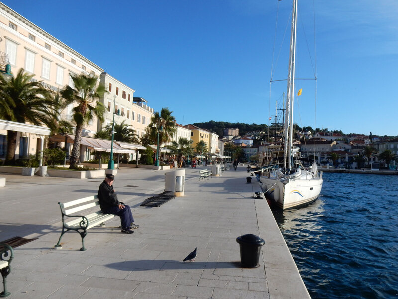 Mali-Losinj, le Sun Odyssey 509 Rock Point à quai, mercredi 28 octobre 2020 (3)