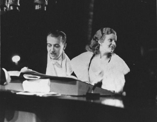 jean-1932-09-grand_hotel_premiere-with_paul_bern-02-1