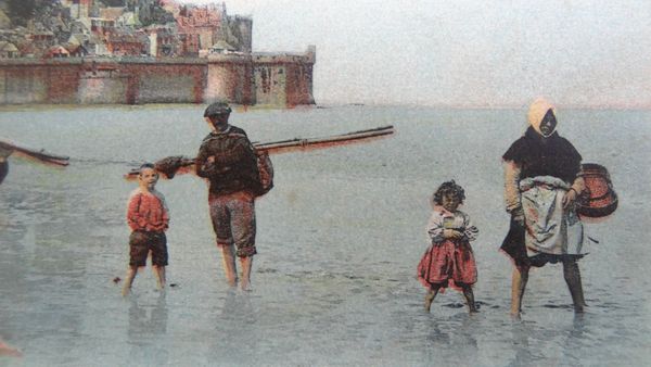 Mt St Michel Pêcheurs des grèves (1)