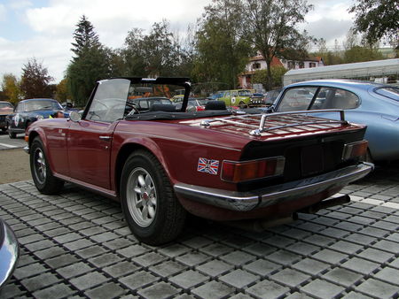 TRIUMPH_TR6_Roadster___1976__2_