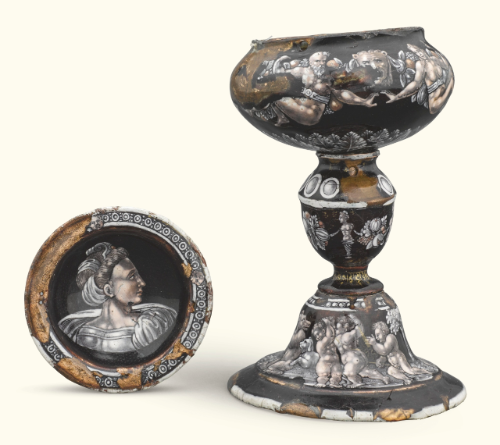 XXXL16303_8DZ7K_comp_Marguerite_of_Angouleme_backAA