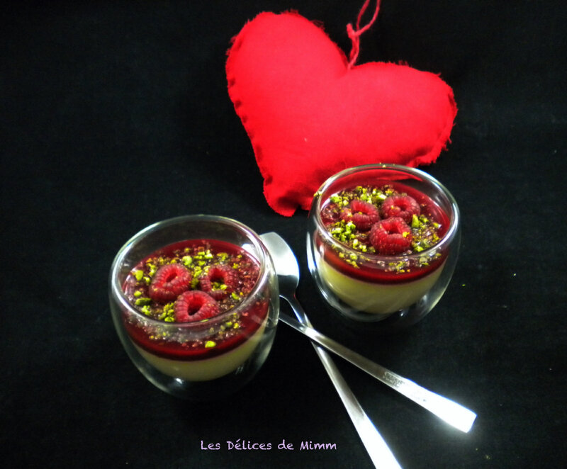 Panna cotta pistaches et framboises 4