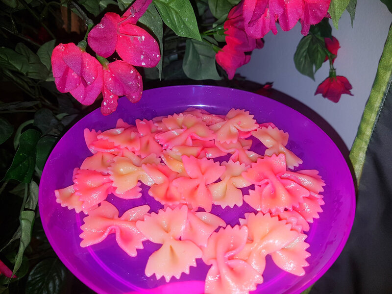 pâtes farfalles roses 15