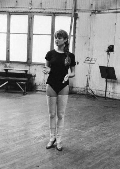 1956-02-salle_danse-by_sadovy-011-1