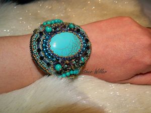 bracelet brodé turquoise la légende de la ville d'Ys (1)