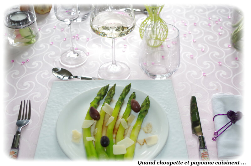 asperges vertes à l'huile aux copeaux de parmesan-9430