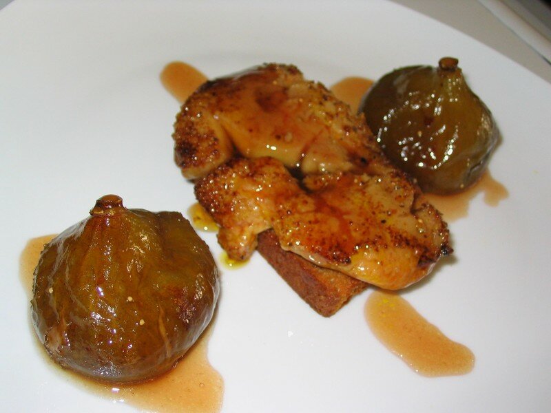 Foie gras poêlé aux figues fraiches