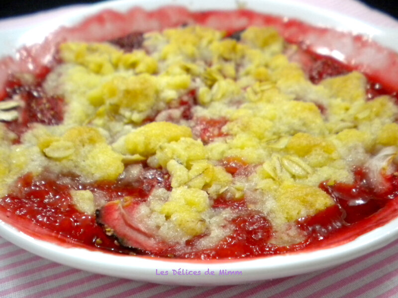 Crumble aux fraises tout simplement 3