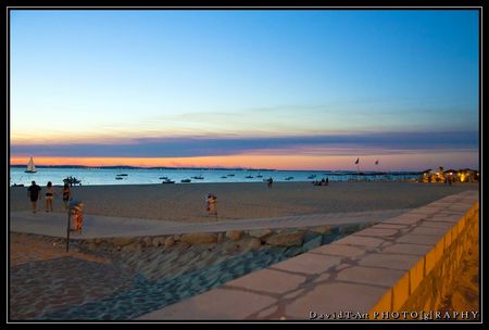 Tomb_e_de_nuit_sur_la_plage_p_reire__4_