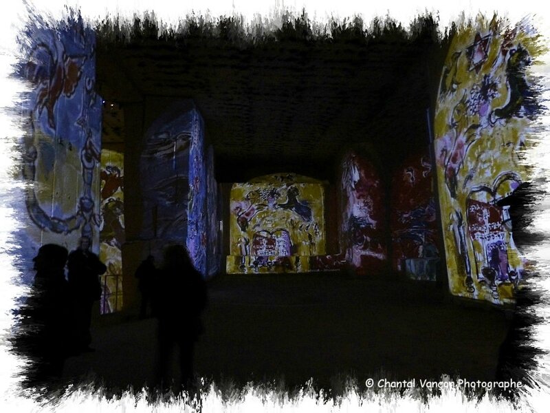 Carrieres_Lumiere_Chagall_09