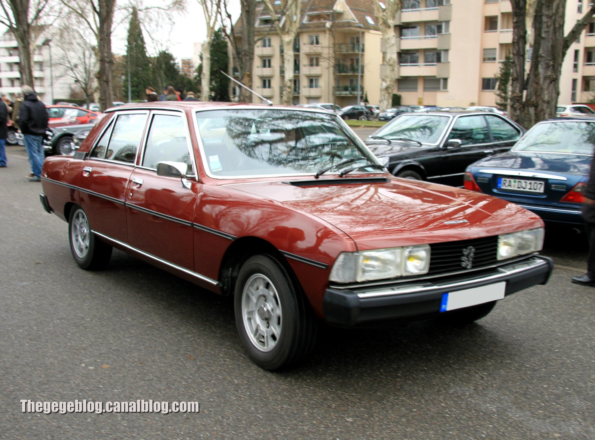 Peugeot 604 V6 TI (Retrorencard janvier 2013) 01