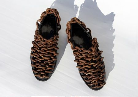 chain_shoes_1_600x420