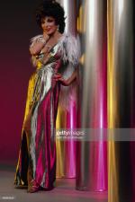 William_Travilla-dress_gold-inspiration-joan_collins-1985-dynasty-1-2