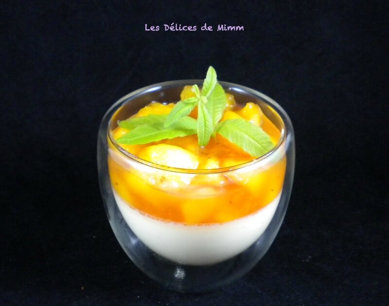Panna cotta aux pêches et à la verveine 4