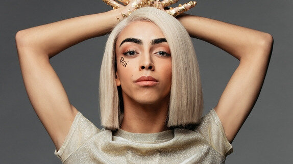 FR Bilal Hassani 3