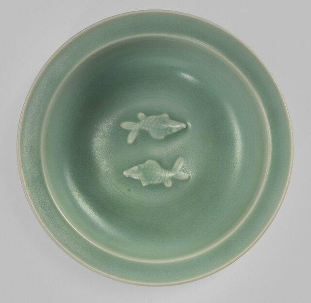 A Longquan celadon 'Twin fish' dish, Yuan dynasty (1115-1368)