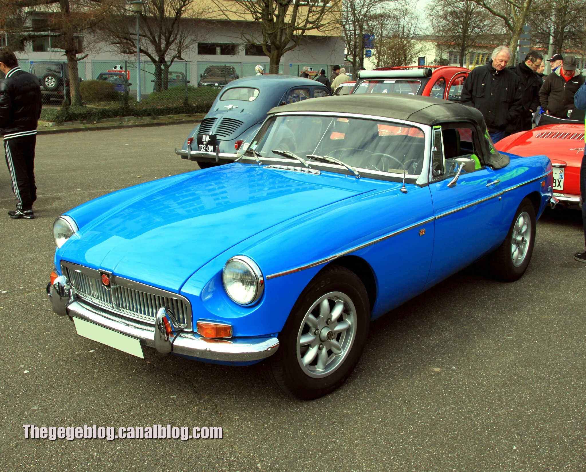 Mg B convertible (Retrorencard avril 2013) 01