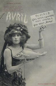 cartes_postales_femmes_autres_poissons_d_eau_douce_france_1154187279_1072849