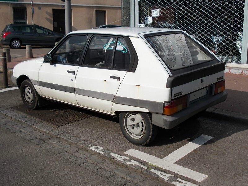 CitroenVisa11Ear1