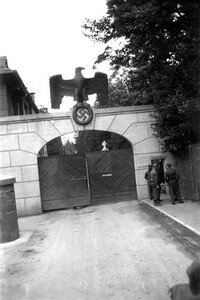 Dachau_20enter