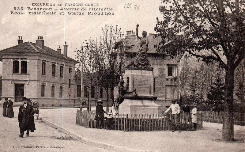 statue proudhon et avenue d'Helvérie 2