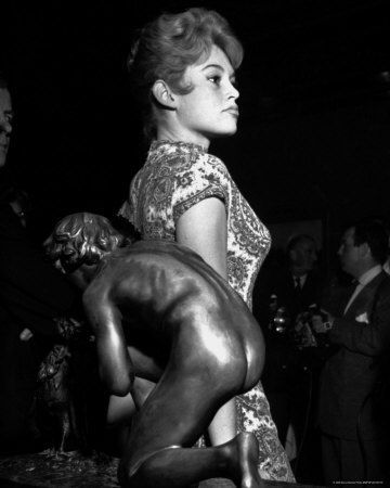 1956-10-londres-01-savoy_hotel-013-1