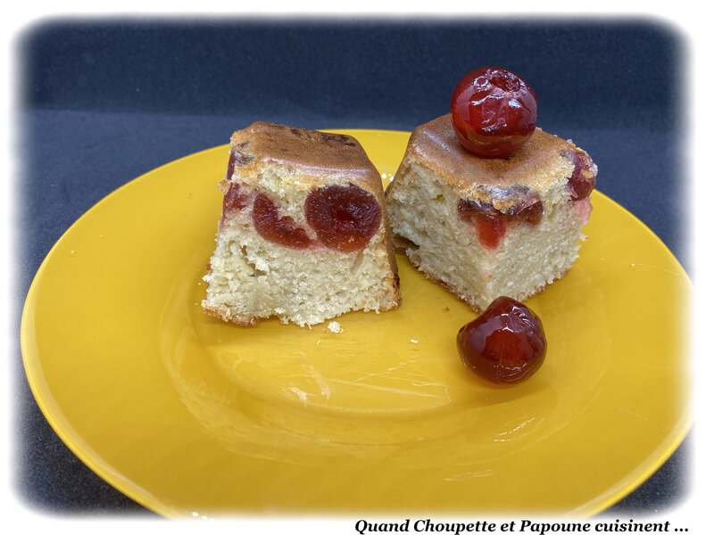 gâteau confiture de rhubarbe et cerises confites-4