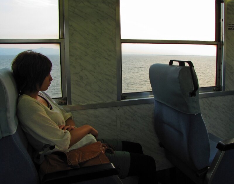 Along the see in a Ichibata densha