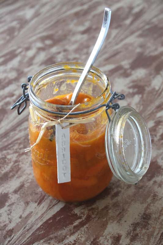 confiture_abricot_bocal