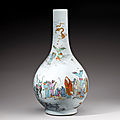 Rare grand vase bouteille en porcelaine de la famille rose, Chine, Dynastie Qing, XVIIIE siècle
