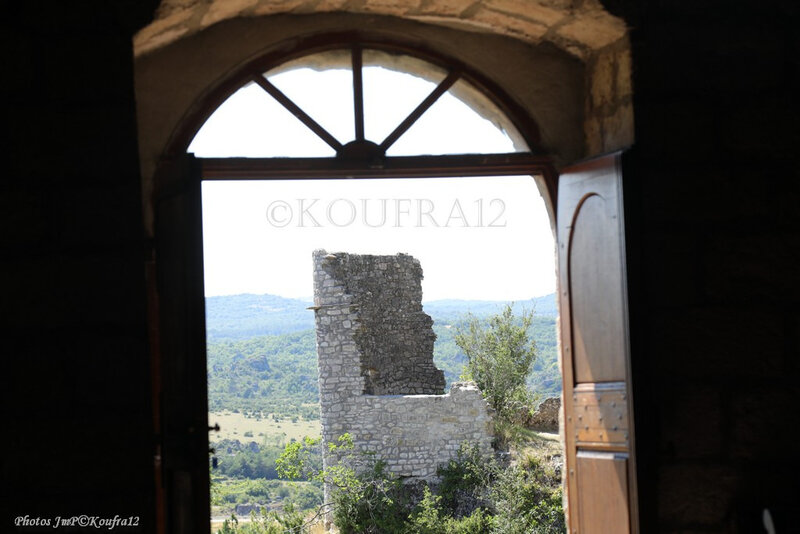 Photos JMP©Koufra 12 - Le Caylar - Roc Castel - Chapelle - 14072019 - 0029