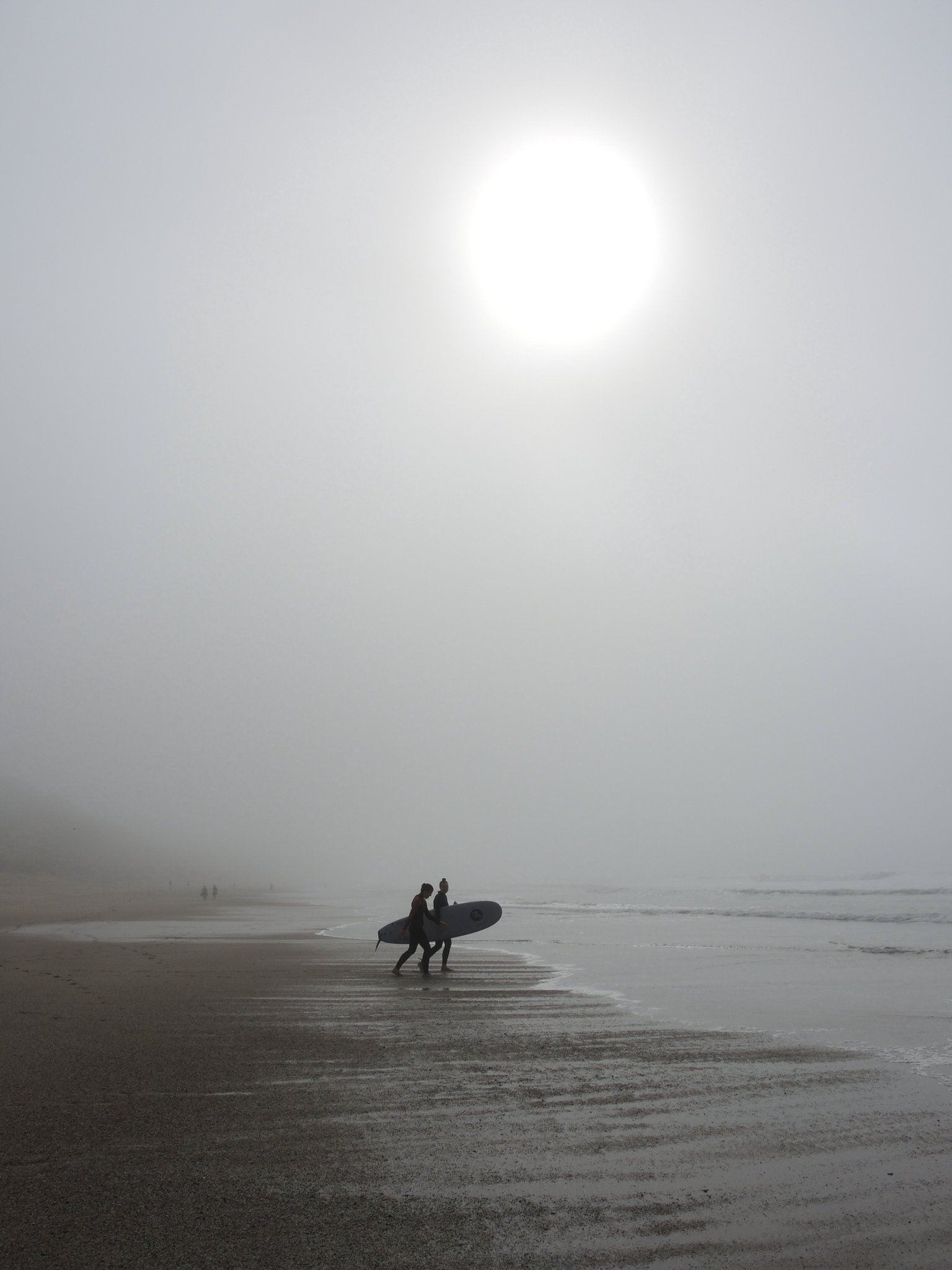 Bidart, plage du Pavillon Royal, soleil brume surfeur, octobre 2022 (64)