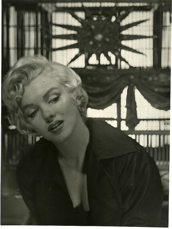 1954-ny-77_street-mm_in_jacket-birdcage-021-1a