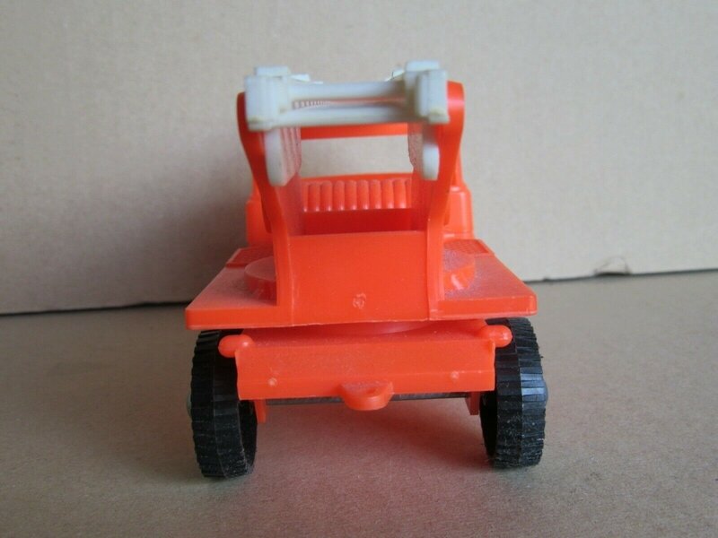 JB 00724