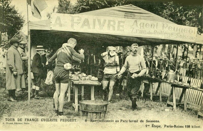 CPA Tour de France Peugeot Wolber 1910 Soissons