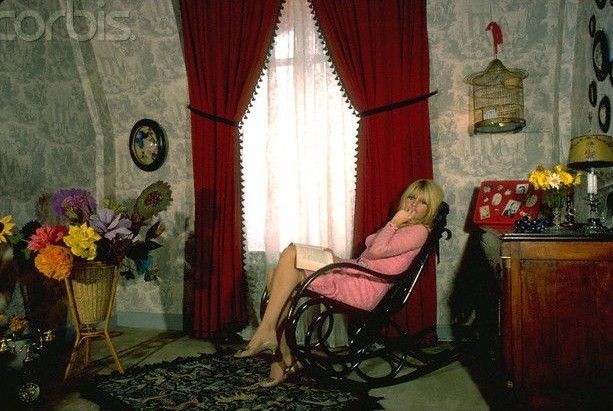1965-robe_rose-par_de_raemy-010-1