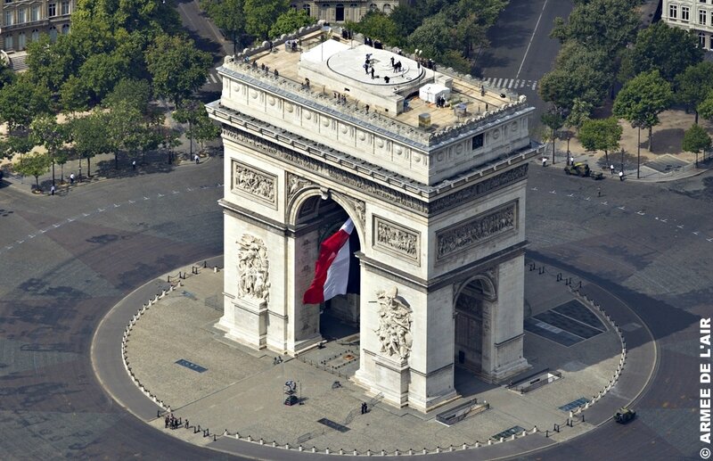 Vue aérienne de l'Arc de Triomphe - Paris