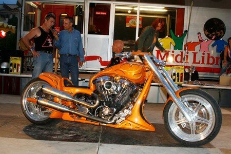 chopper_sur_base_de_Harley_Davidson