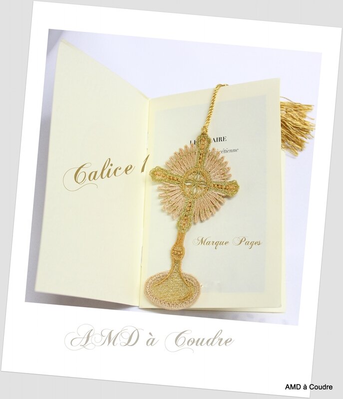 CALICE 1 MARQUE PAGE AMD A COUDRE (23)