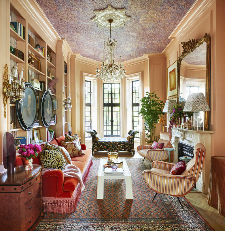 summer-thornton-chicago-townhouse-library-veranda-1