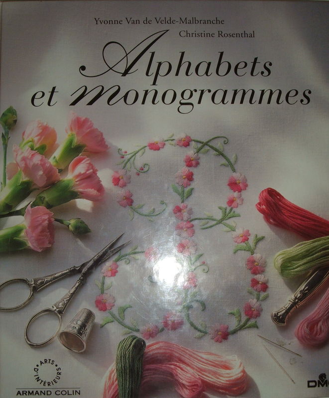 Alphabets et monogrammes