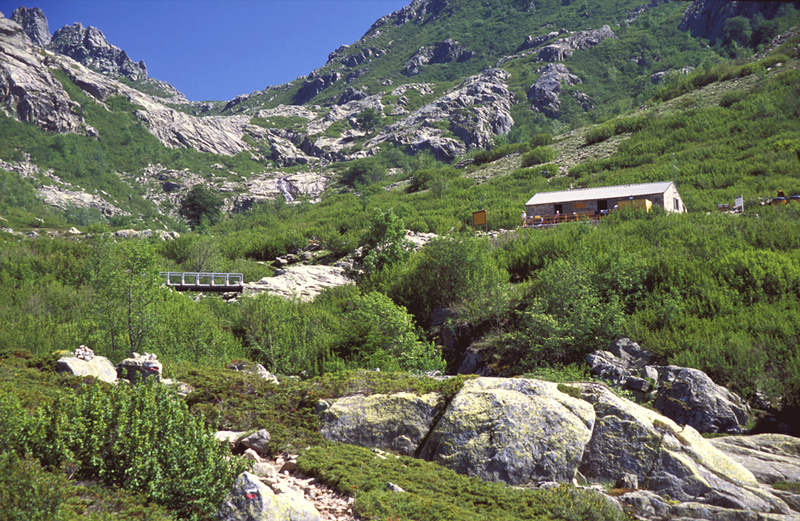 Le Refuge de Manganu 1601m