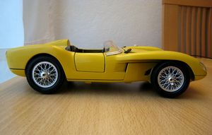 Ferrari 250 testarrossa 1957 03 -Burago-