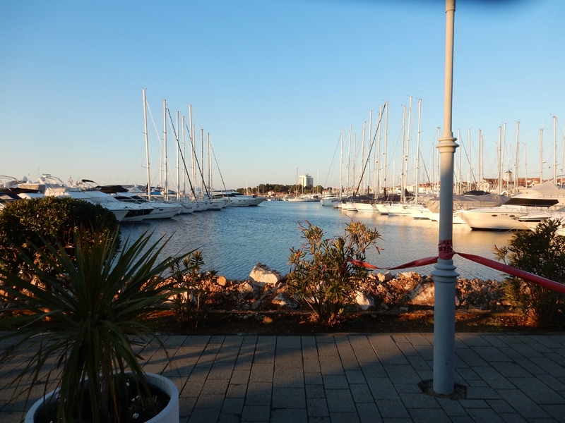 Vodice, la marina au lever du soleil 190217 2